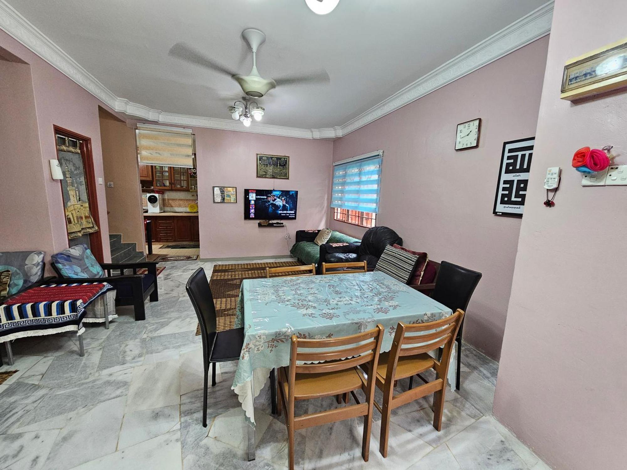 Homestay Lanik Saujana Utama 2 Sungai Buloh Buitenkant foto